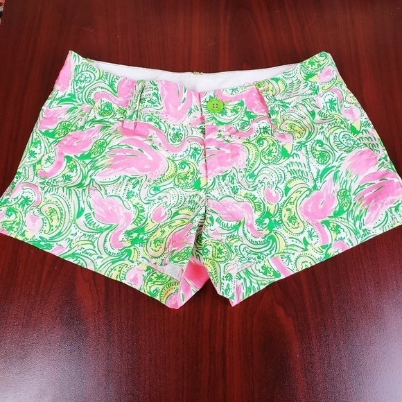 Lilly Pulitzer Flamingo Walsh shorts - Picture 1 of 5
